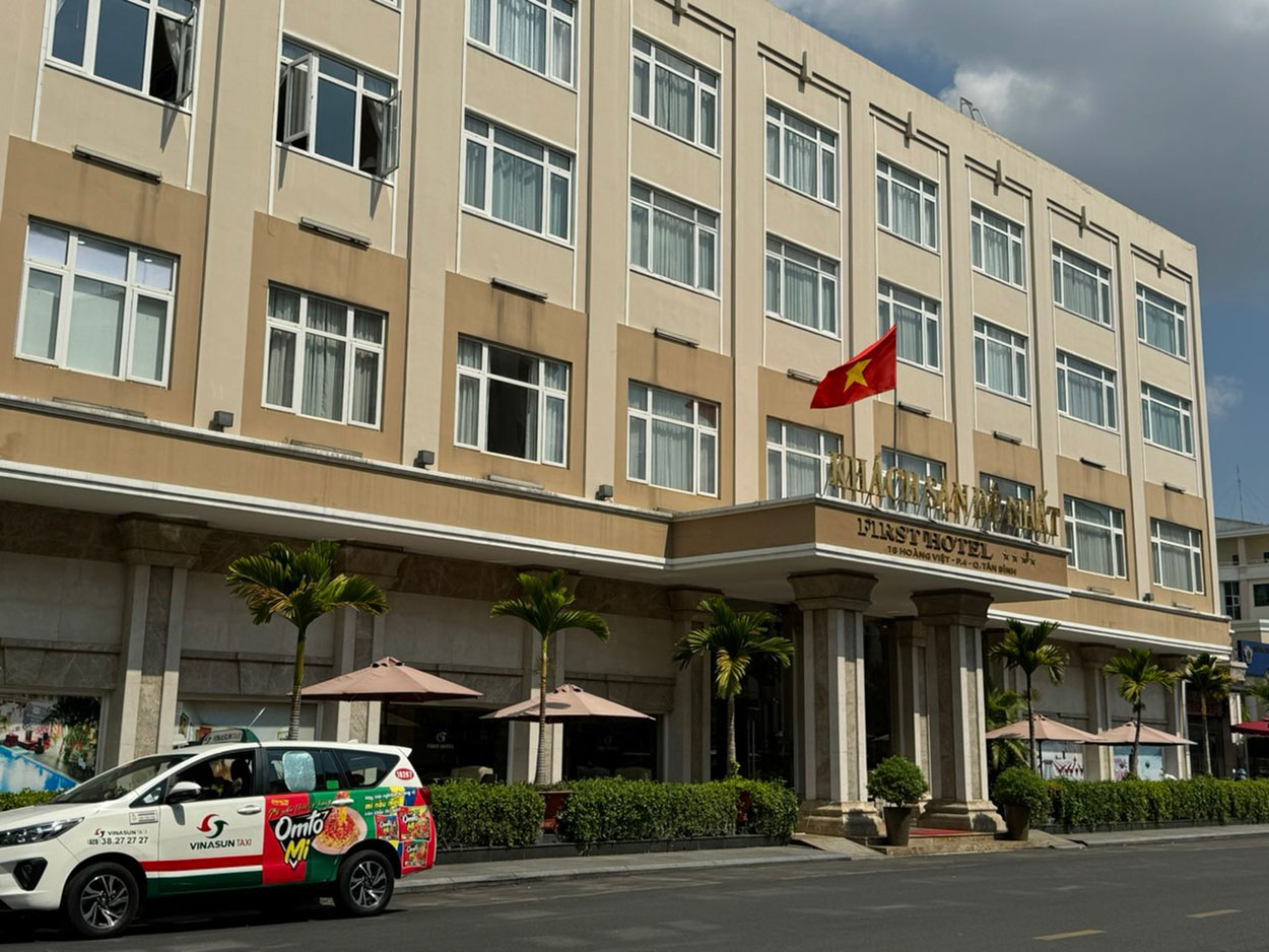Nhà phố 2 lầu (3,6x19,5) đối diện Công Viên đường Nguyễn Đình Khơi-khu Đệ Nhất K.Sạn,Khu ít nhà bán